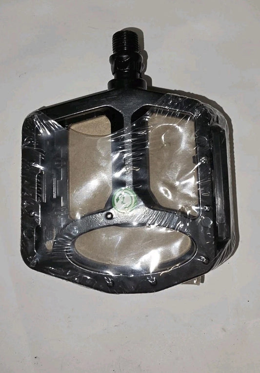 Pedal Set 9/16 Left And Right With Reflectors Aluminium