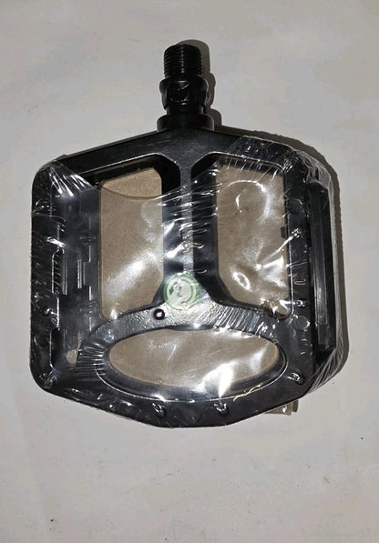 Pedal Set 9/16 Left And Right With Reflectors Aluminium
